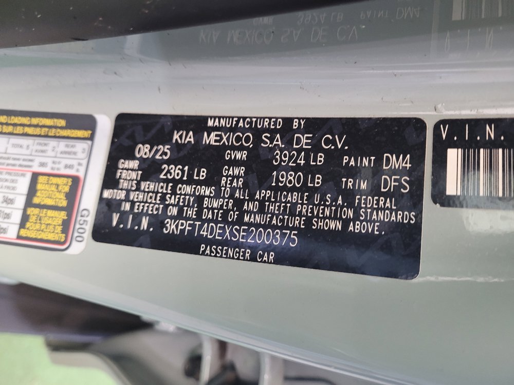 Used 2025 Kia K4 FWD image 33