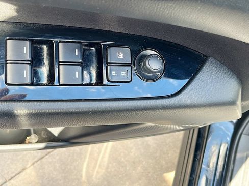 Used 2018 MAZDA CX-5 Sport AWD/4WD image 17