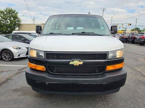 Used 2019 Chevrolet Express 2500 Extended w/ Driver Convenience Package RWD image 3
