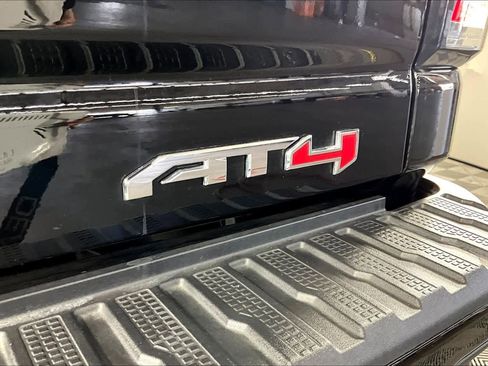 Used 2026 GMC Sierra 2500 AT4 w/ AT4 Premium Plus Package image 19
