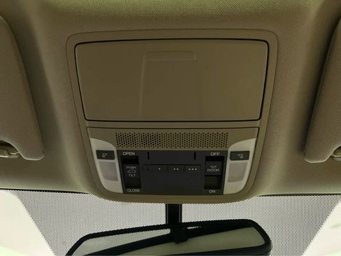 Certified 2017 Acura RDX AWD image 14