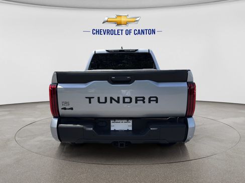 Used 2024 Toyota Tundra SR5 w/ SR5 Convenience Package AWD/4WD image 6