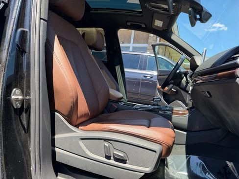 Used 2019 Audi Q5 2.0T Premium Plus w/ Premium Plus Package AWD/4WD image 14