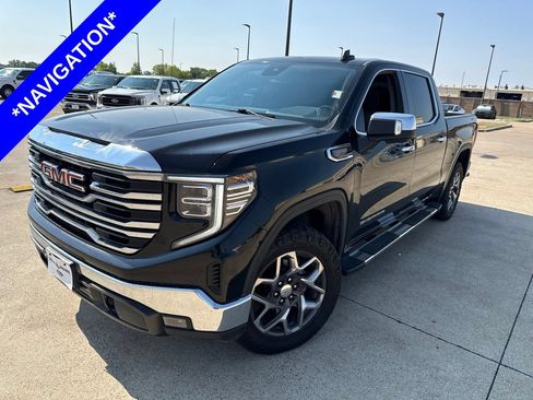 Used 2023 GMC Sierra 1500 SLT AWD/4WD image 1