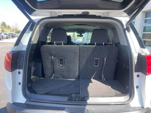 Used 2018 GMC Acadia SLE AWD/4WD image 11