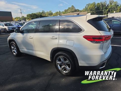 Used 2018 Toyota Highlander Limited FWD image 5