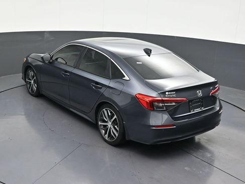 Used 2024 Honda Civic Touring image 16