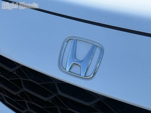Used 2023 Honda HR-V LX image 33