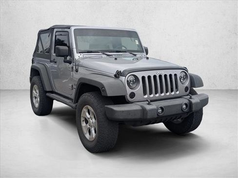 Used 2013 Jeep Wrangler Sport AWD/4WD image 3