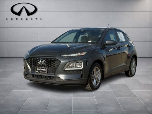 Used 2020 Hyundai Kona SE image 1