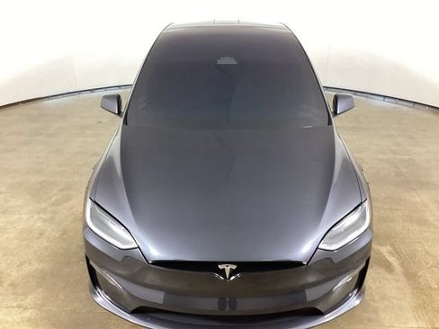 Used 2024 Tesla Model X AWD/4WD image 4