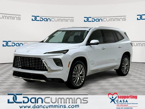 Used 2026 Buick Enclave Avenir w/ Super Cruise Package AWD/4WD image 1