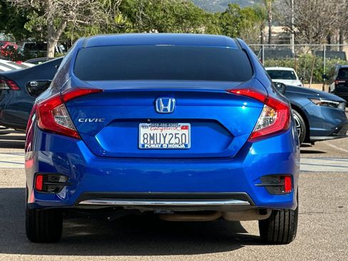 Used 2019 Honda Civic LX image 9