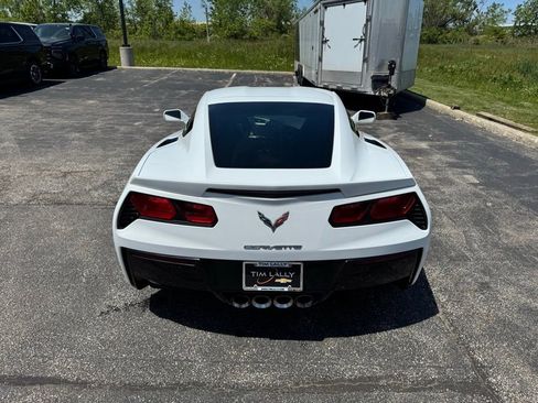Used 2017 Chevrolet Corvette Stingray Coupe RWD image 6