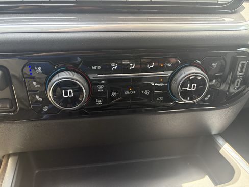 Used 2026 Chevrolet Silverado 1500 High Country AWD/4WD image 22