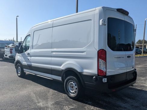 New 2024 Ford Transit 250 148 Medium Roof image 6