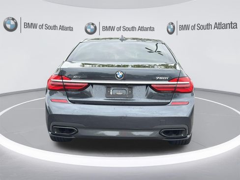 Used 2016 BMW 750i xDrive AWD/4WD image 25