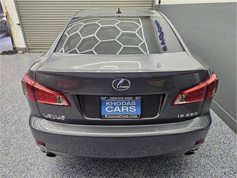Used 2013 Lexus IS 250 image 4