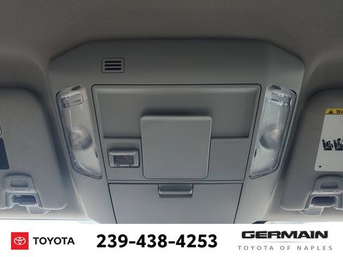 Certified 2021 Toyota Tundra SR5 w/ SR5 Leather Package AWD/4WD image 34