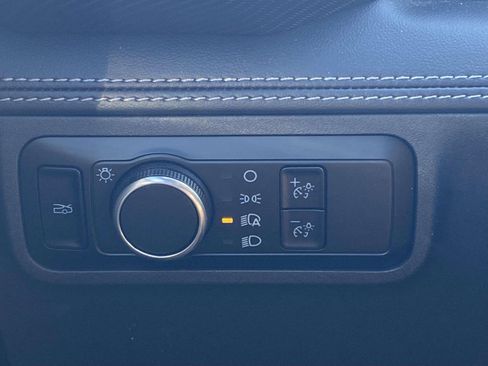 Used 2024 Ford Mustang Premium image 28