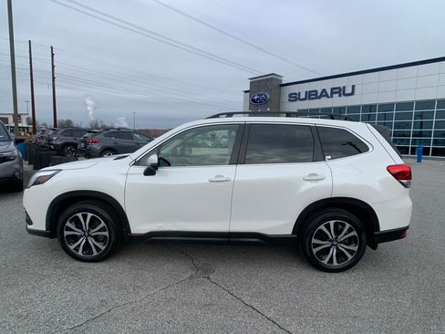 Used 2024 Subaru Forester Limited image 4