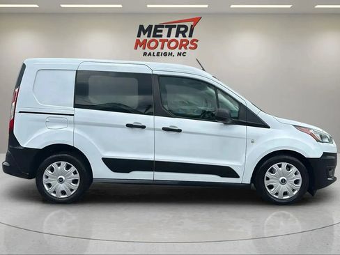 Used 2019 Ford Transit Connect XL image 4