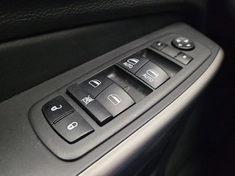 Used 2021 Jeep Cherokee Latitude Lux 80th Anniv w/ Quick Order Package 26U 80TH AWD/4WD image 27