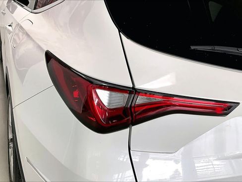 Used 2022 Acura MDX SH-AWD w/ Advance Package image 28