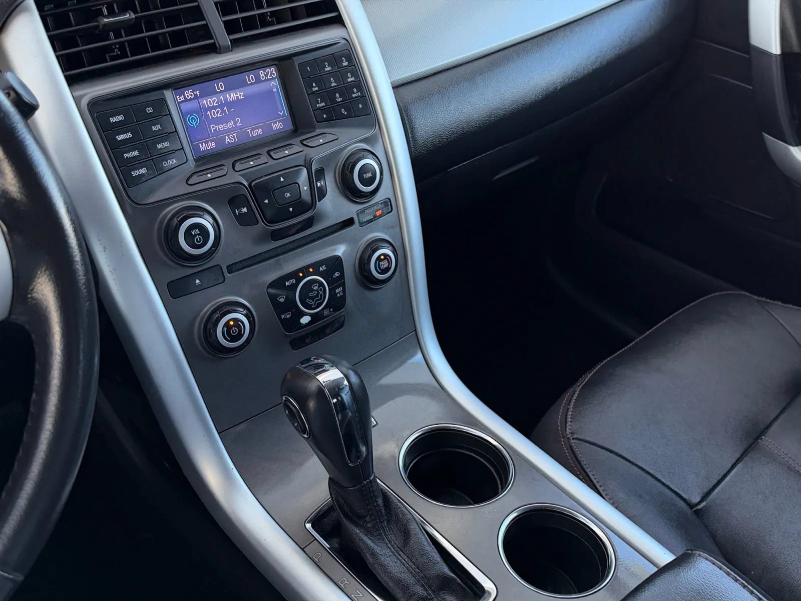 Used 2013 Ford Edge SEL FWD image 31