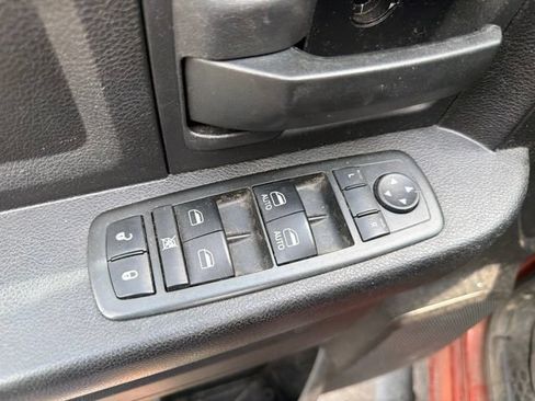 Used 2013 RAM 1500 Express RWD image 19