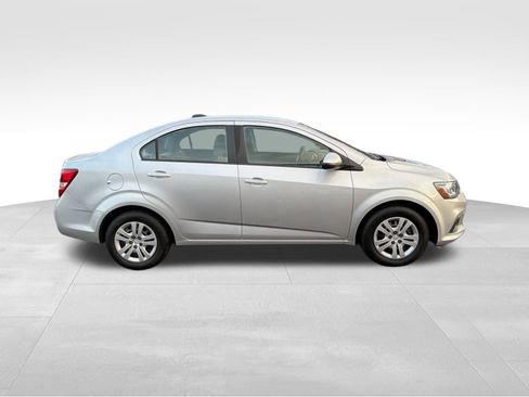 Used 2020 Chevrolet Sonic LS image 4
