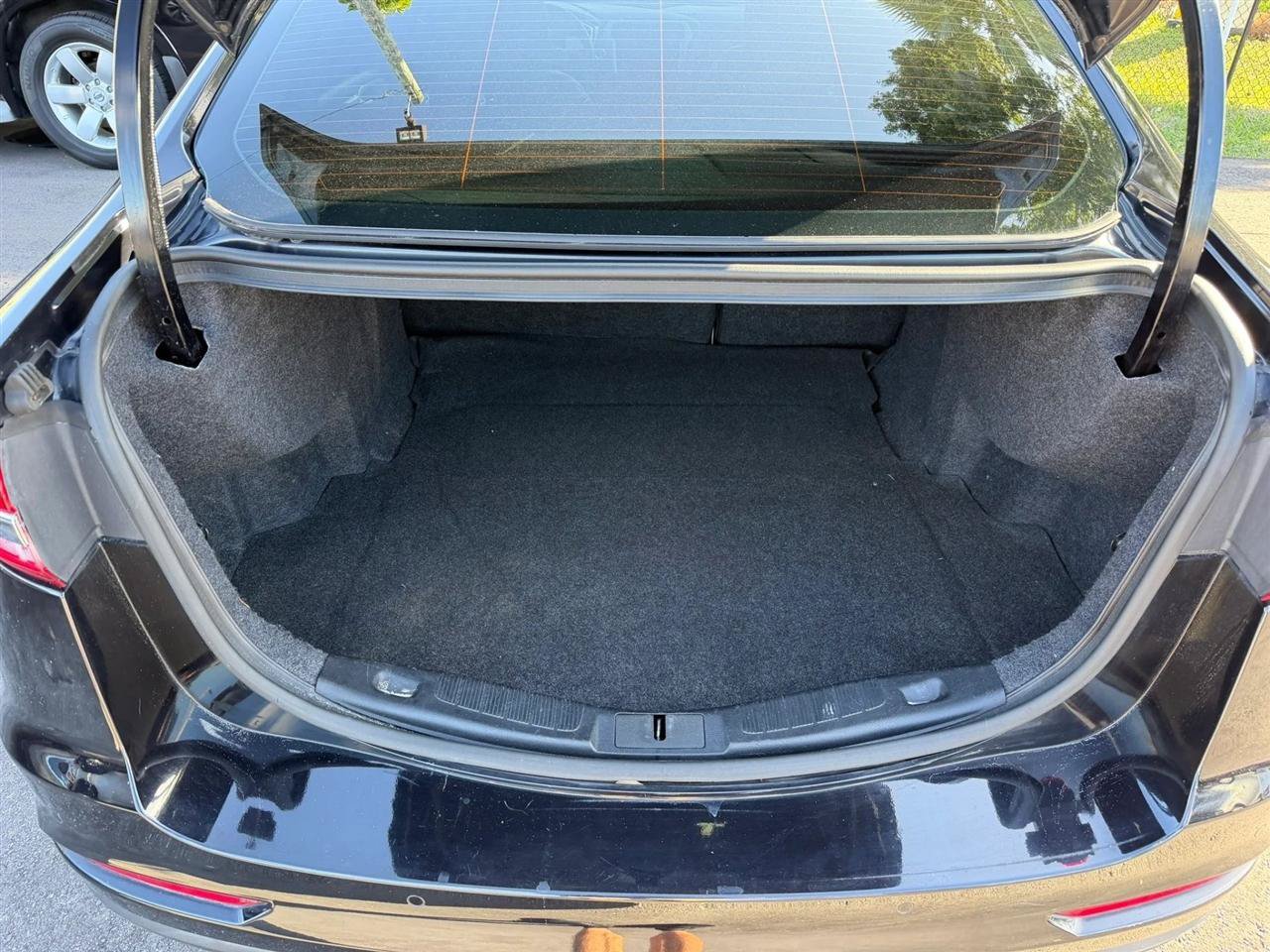Used 2019 Ford Fusion SEL FWD image 37