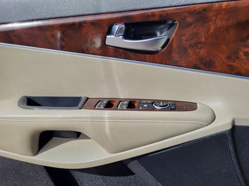 Used 2016 Kia Sorento LX image 6