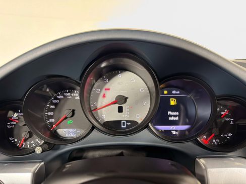 Used 2018 Porsche 911 Carrera 4S AWD/4WD image 36