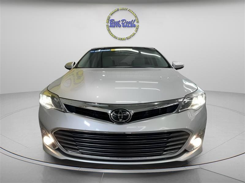 Used 2014 Toyota Avalon Limited w/ Technology Package FWD image 8