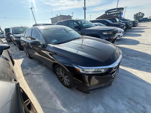 Used 2021 Honda Accord LX image 3
