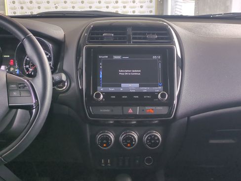 Used 2024 Mitsubishi Outlander Sport ES image 18