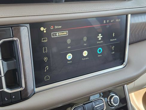 Used 2023 GMC Yukon Denali AWD/4WD image 22