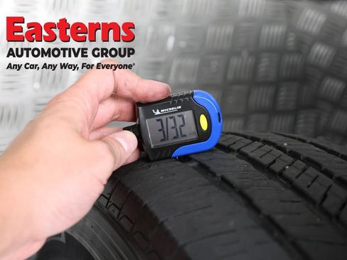 Used 2021 Jeep Gladiator Overland AWD/4WD image 23