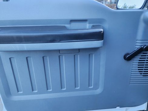 Used 2011 Ford F250 XL image 20