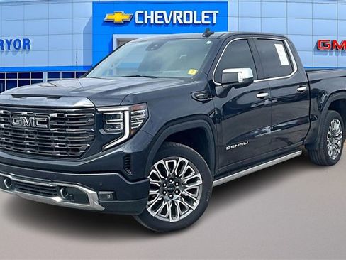 Used 2024 GMC Sierra 1500 Denali Ultimate image 3