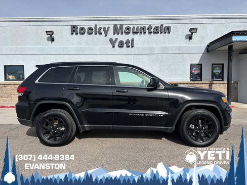 Used 2022 Jeep Grand Cherokee Laredo E image 2