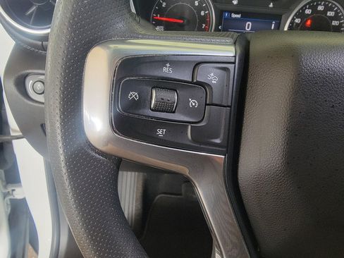 Used 2022 Chevrolet Blazer LT FWD image 19