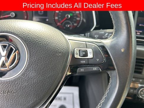 Used 2019 Volkswagen Jetta R-Line FWD image 9