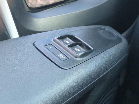 Used 2023 RAM ProMaster 2500 image 23