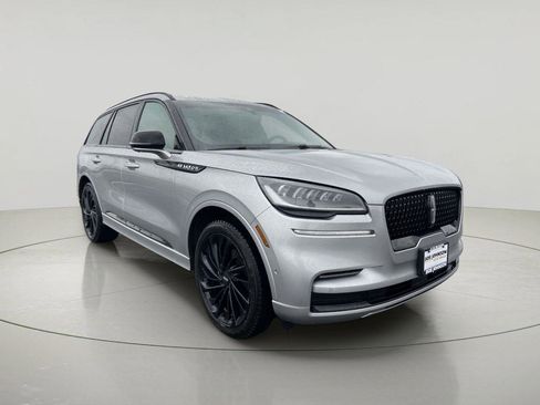 Used 2023 Lincoln Aviator Reserve w/ Equipment Group 201A AWD/4WD image 1