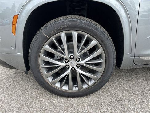 New 2026 Buick Enclave Avenir w/ Super Cruise Package image 10