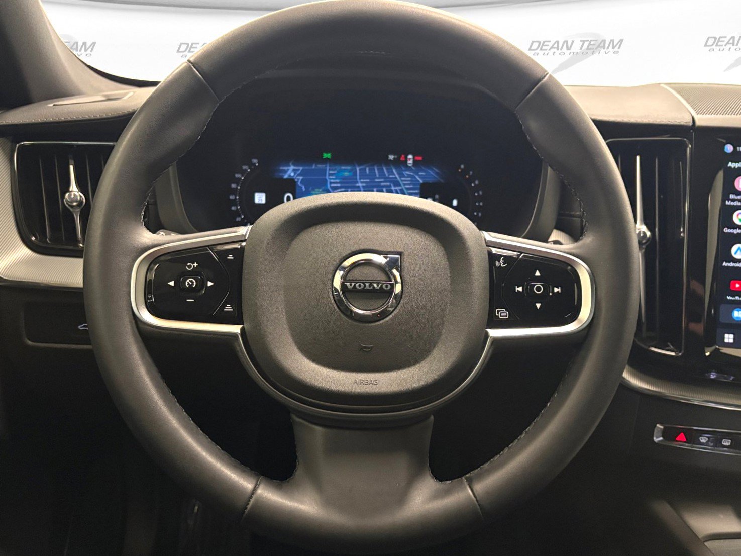 Used 2024 Volvo XC60 B5 Ultimate w/ Climate Package AWD/4WD image 37