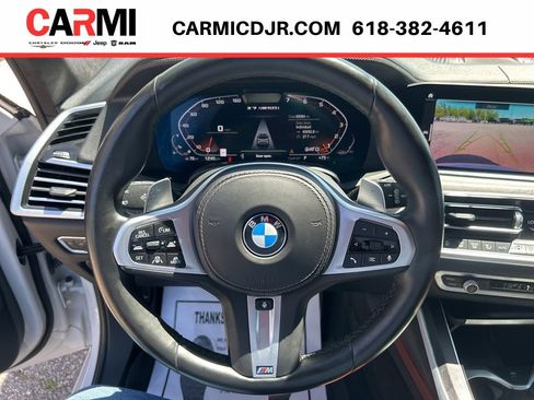 Used 2021 BMW X7 M50i AWD/4WD image 19