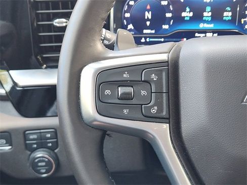 Used 2024 Chevrolet Silverado 1500 LTZ w/ LTZ Premium Package AWD/4WD image 32